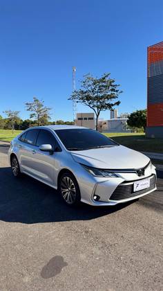 TOYOTA COROLLA 2.0 VVT-IE FLEX XEI DIRECT SHIFT TOYOTA COROLLA 2.0 VVT-IE FLEX XEI DIRECT SHIFT